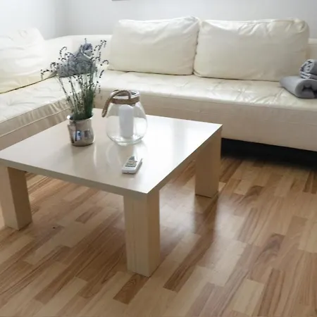 Del Sol Apartment *